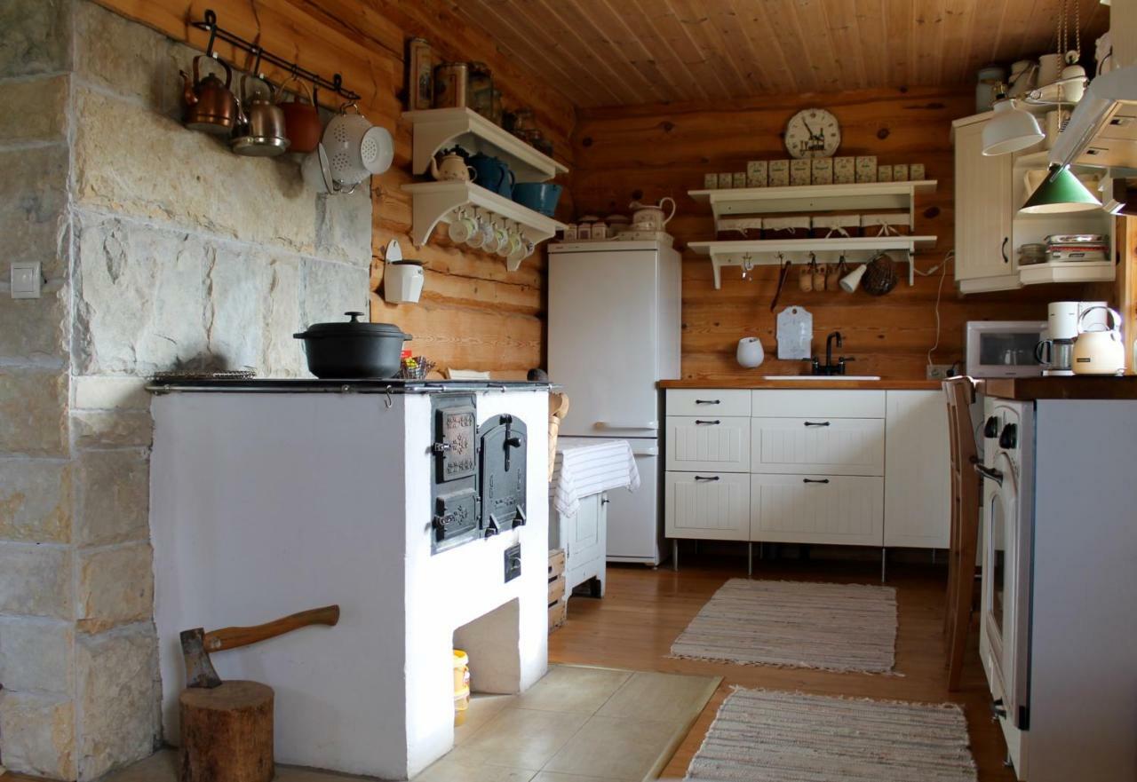 Toominga Seaside Cottage Koiguste Buitenkant foto